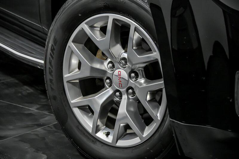 used 2020 GMC Yukon car, priced at $35,995