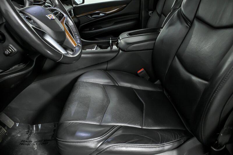 used 2019 Cadillac Escalade car, priced at $25,995