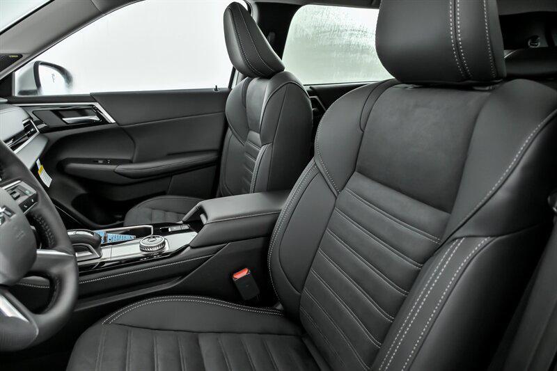 new 2026 Mitsubishi Outlander car, priced at $38,995