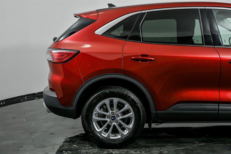 used 2022 Ford Escape car, priced at $19,995
