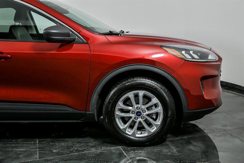 used 2022 Ford Escape car, priced at $19,995