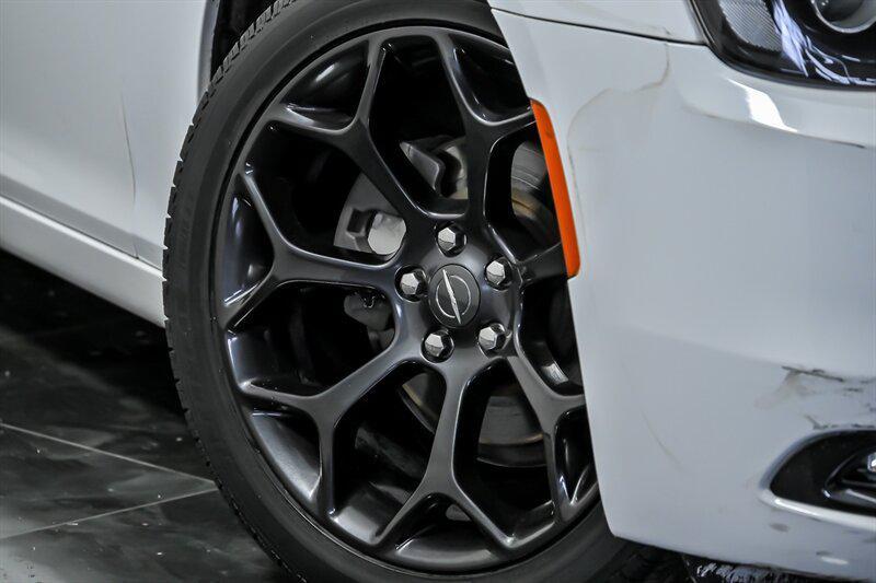 used 2019 Chrysler 300 car, priced at $18,995
