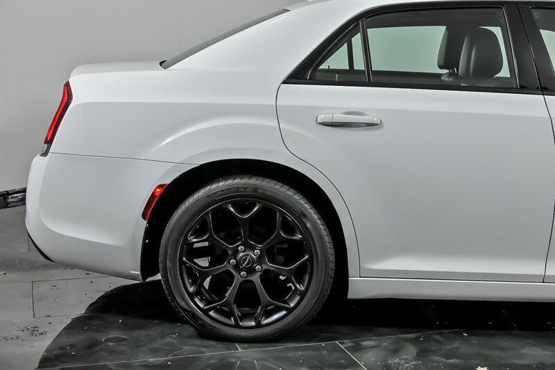 used 2019 Chrysler 300 car, priced at $18,995