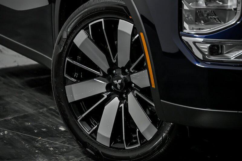 new 2026 Mitsubishi Outlander car, priced at $39,495