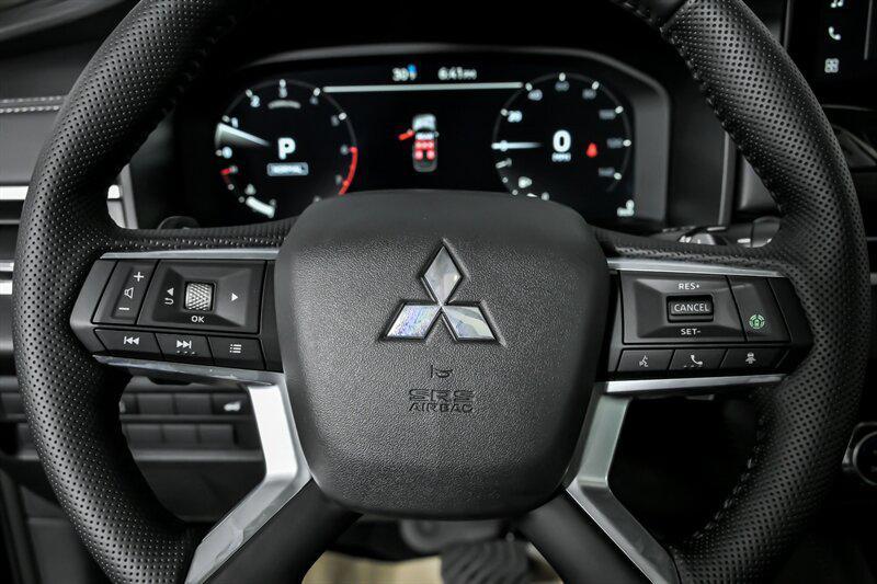 new 2026 Mitsubishi Outlander car, priced at $39,495