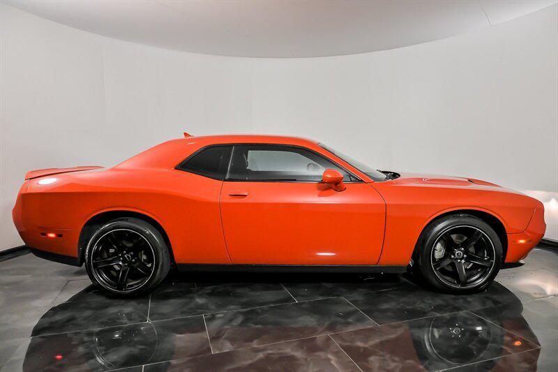 used 2016 Dodge Challenger car