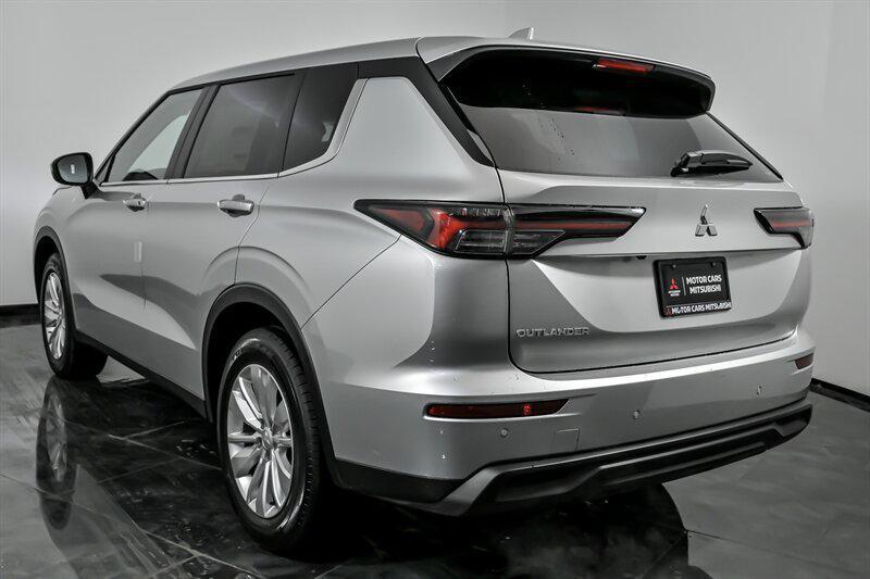 new 2026 Mitsubishi Outlander car, priced at $32,495