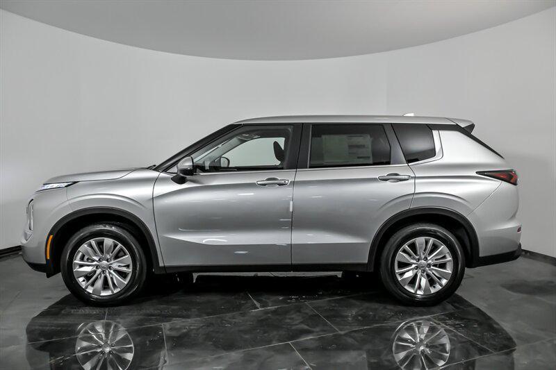 new 2026 Mitsubishi Outlander car, priced at $32,495