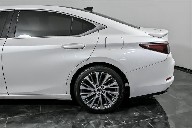 used 2021 Lexus ES 350 car, priced at $25,995