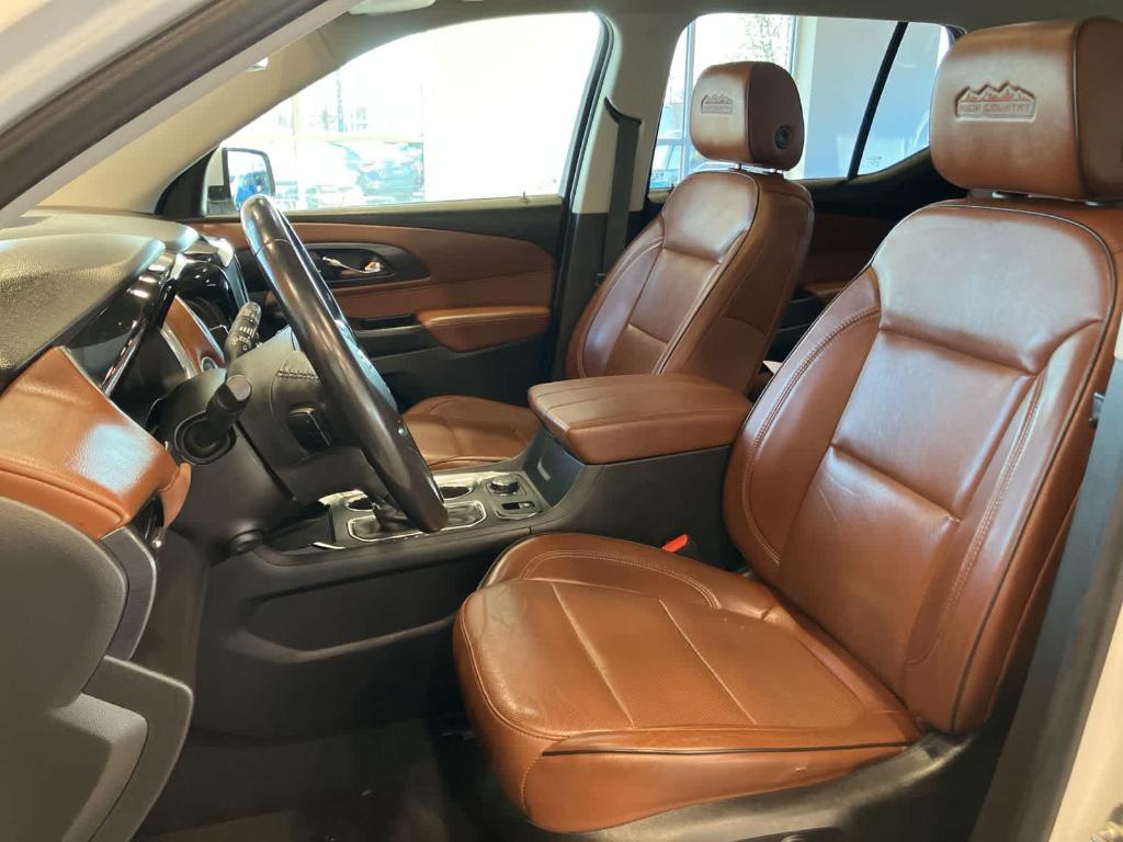 used 2019 Chevrolet Traverse car, priced at $18,900