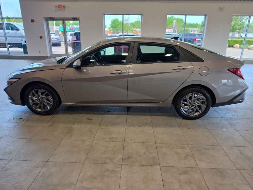 used 2024 Hyundai Elantra car, priced at $18,495
