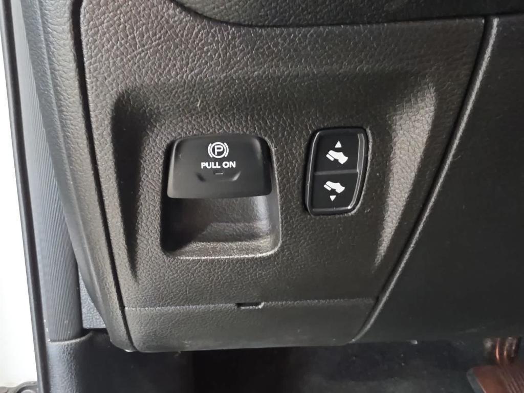used 2021 Ram 1500 car, priced at $24,900