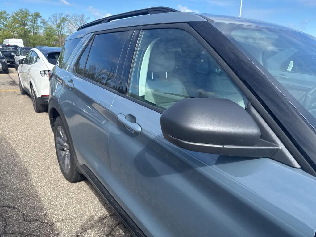 new 2026 Ford Explorer car, priced at $45,922