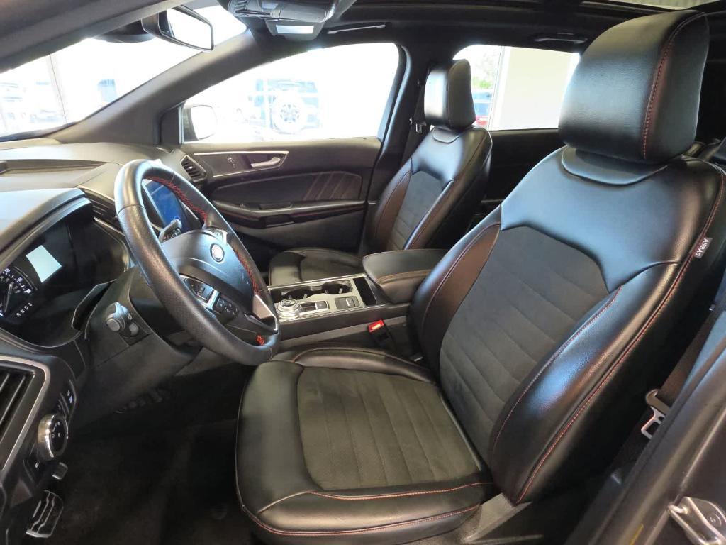 used 2024 Ford Edge car, priced at $28,995