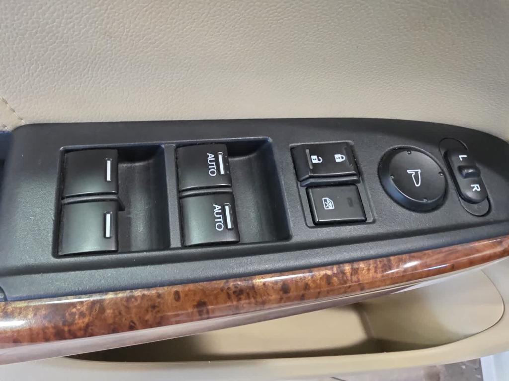 used 2011 Honda Accord car, priced at $5,900