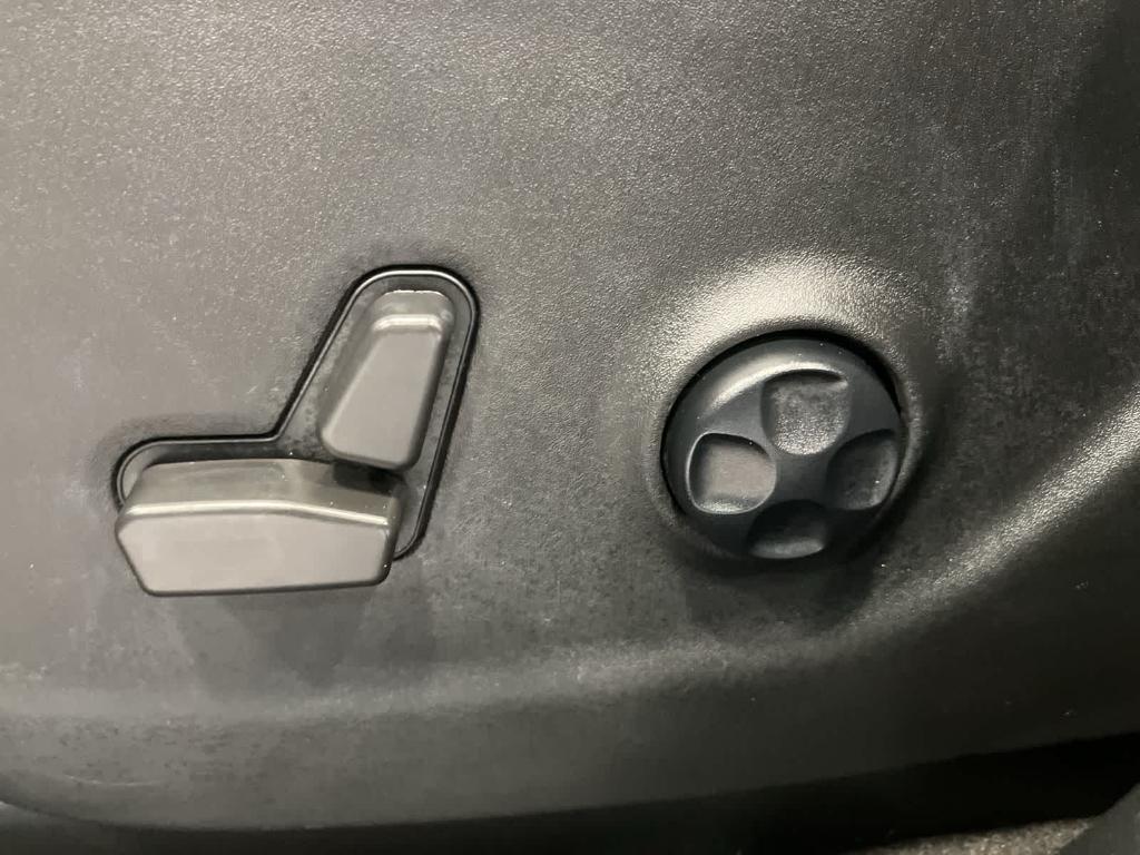used 2021 Jeep Cherokee car, priced at $22,500