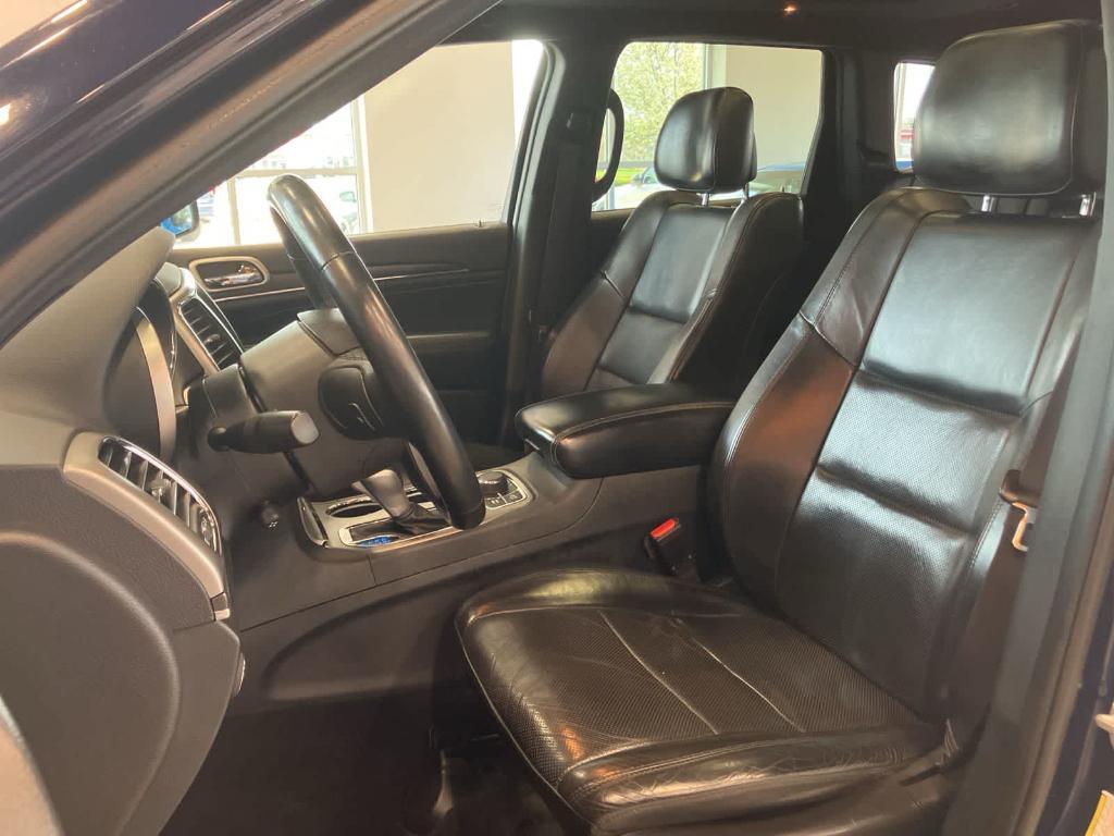 used 2018 Jeep Grand Cherokee car, priced at $17,500