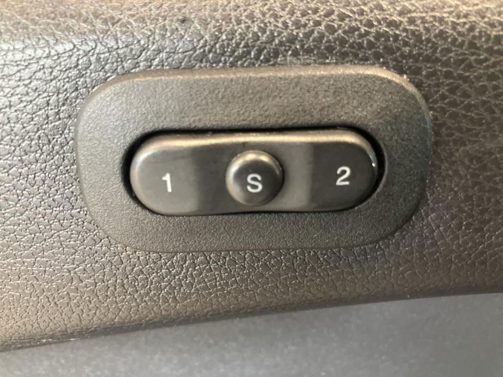 used 2018 Jeep Grand Cherokee car, priced at $17,500