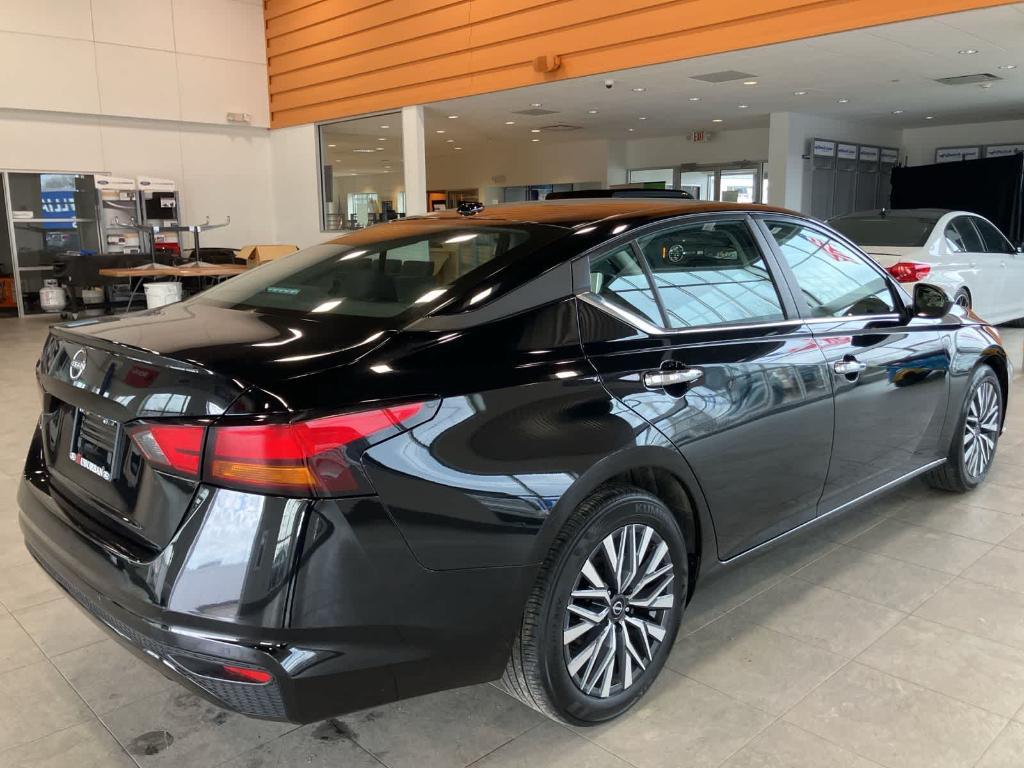 used 2025 Nissan Altima car, priced at $18,995