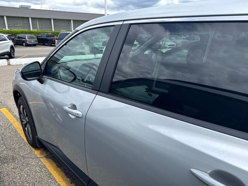 used 2022 Nissan Rogue car, priced at $22,595