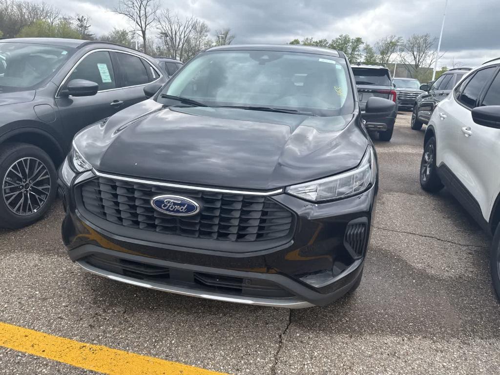 new 2026 Ford Escape car, priced at $31,604