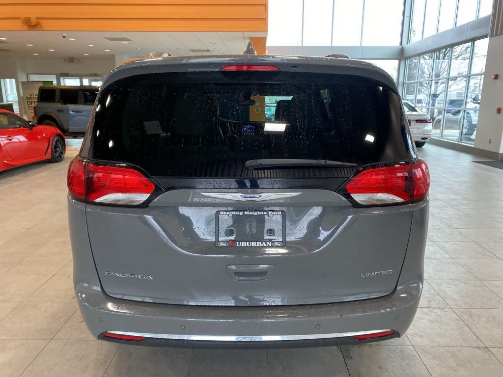 used 2020 Chrysler Pacifica car, priced at $11,700