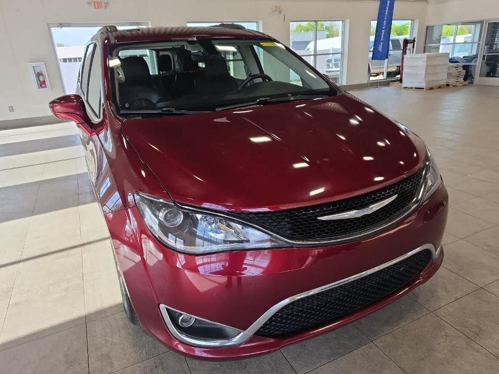 used 2017 Chrysler Pacifica car, priced at $11,900