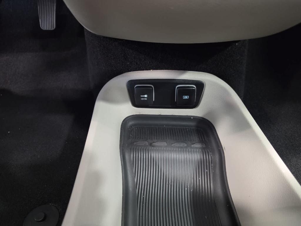 used 2017 Chrysler Pacifica car, priced at $11,900