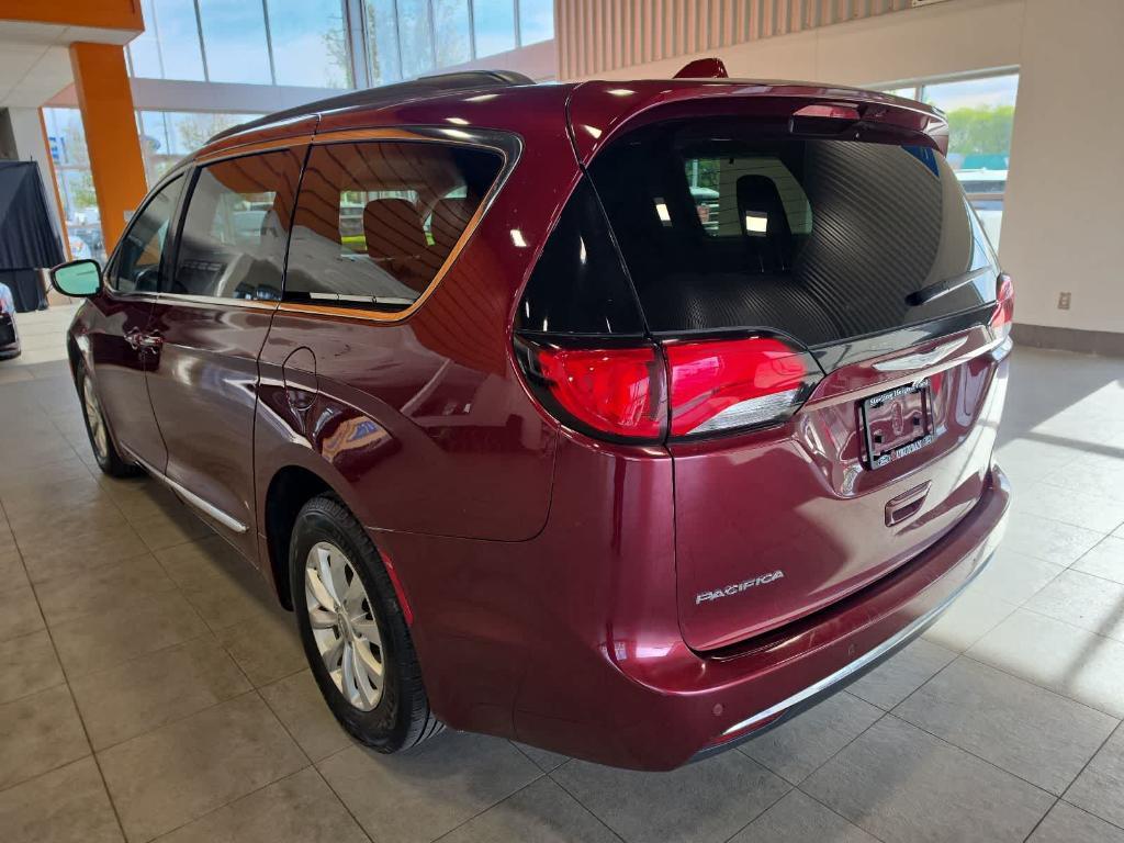 used 2017 Chrysler Pacifica car, priced at $11,900