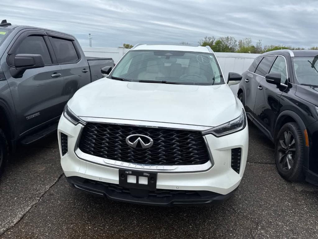used 2024 INFINITI QX60 car, priced at $38,495