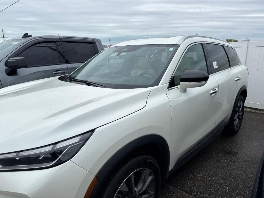 used 2024 INFINITI QX60 car, priced at $38,495