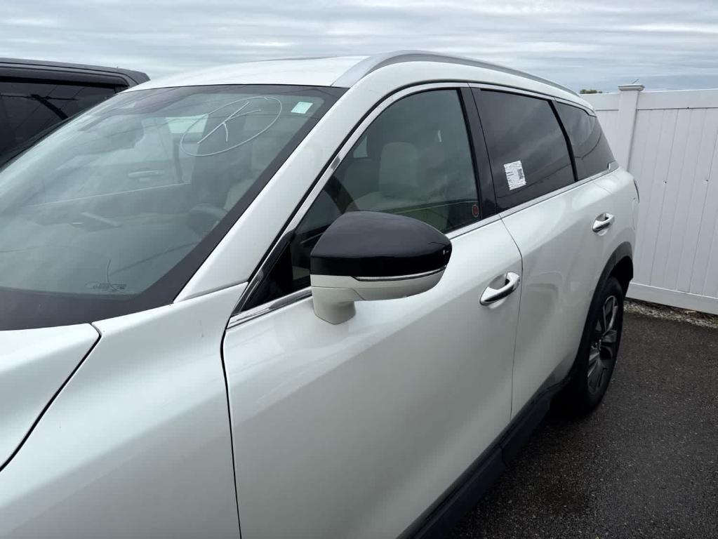 used 2024 INFINITI QX60 car, priced at $38,495