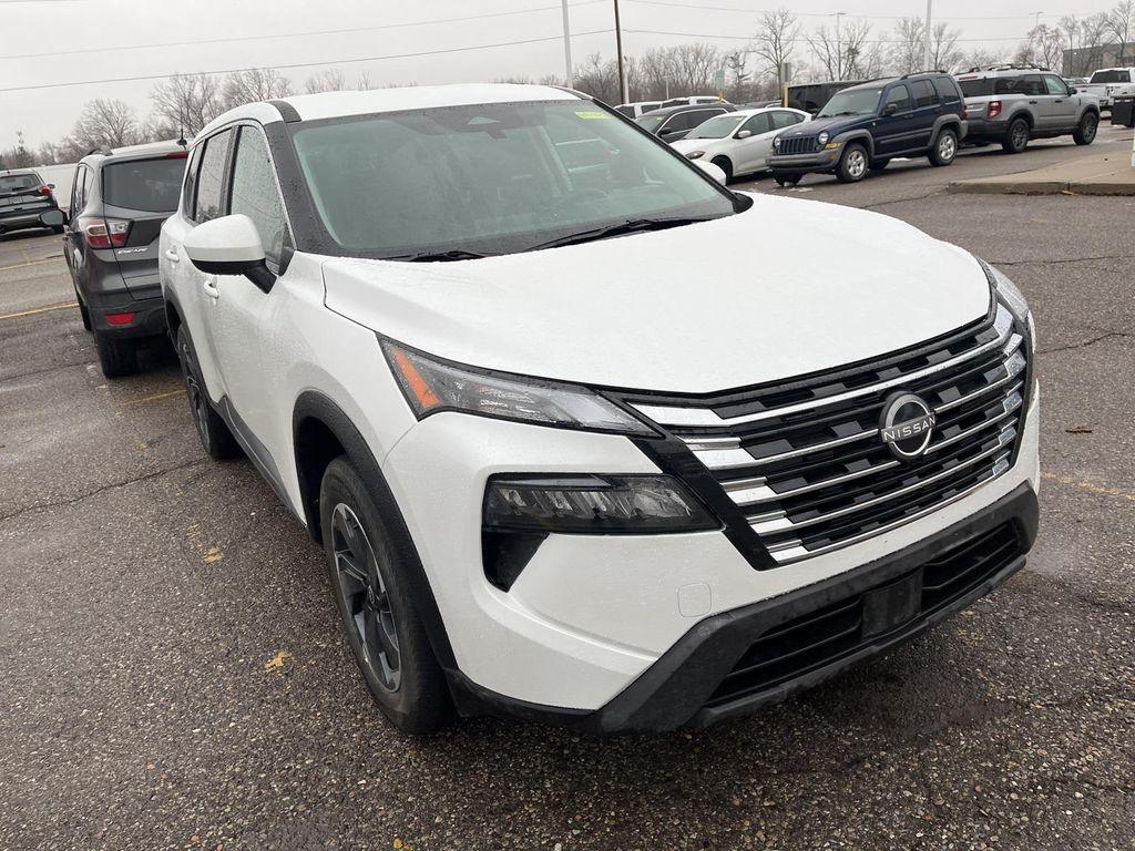 used 2025 Nissan Rogue car, priced at $22,995