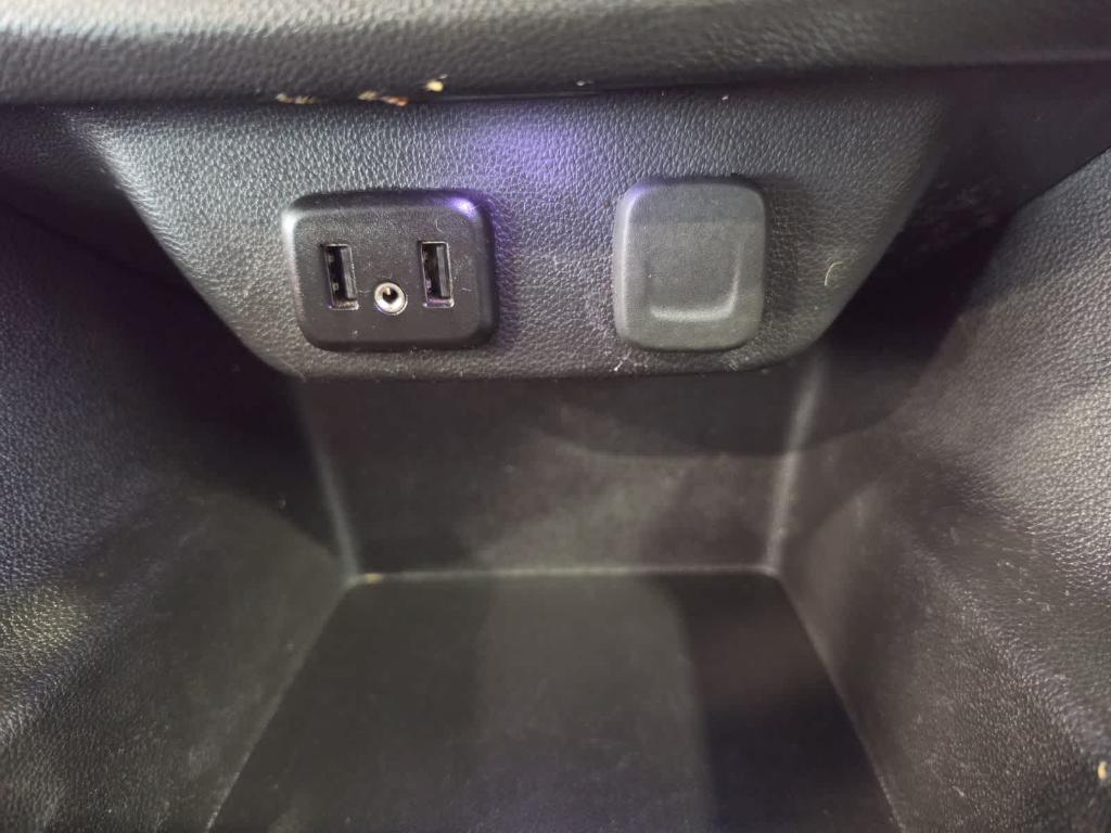 used 2018 Chevrolet Traverse car, priced at $12,900