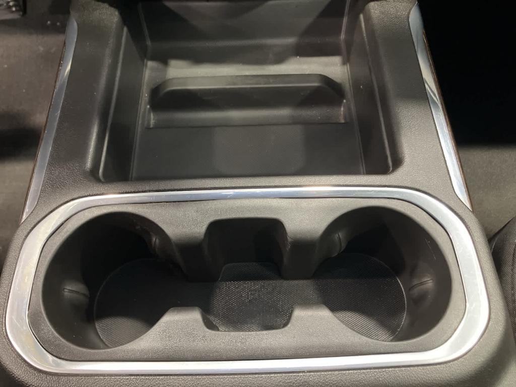 used 2021 GMC Sierra 1500 car, priced at $28,900