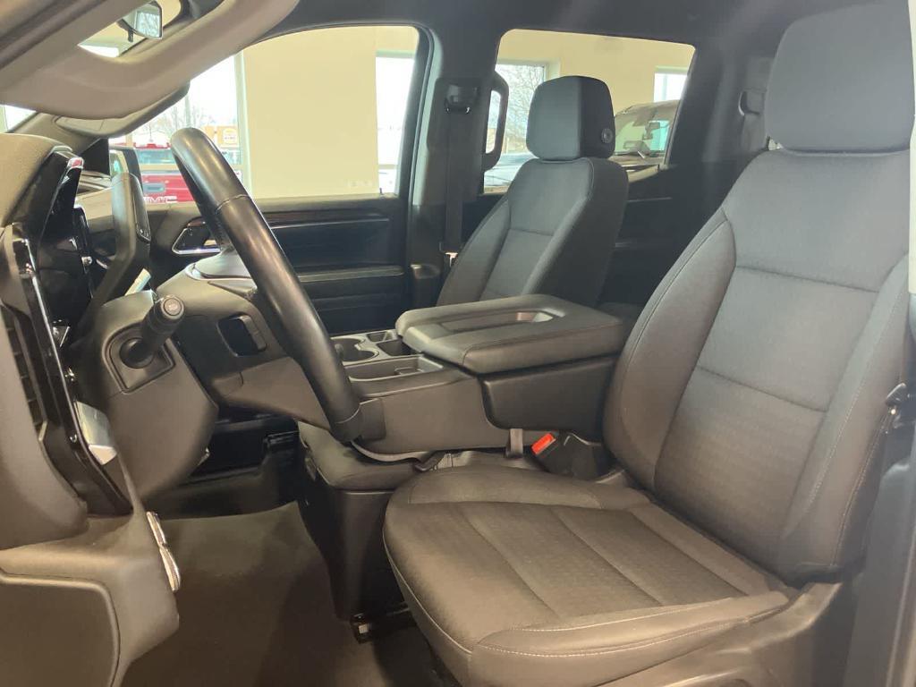 used 2024 GMC Sierra 1500 car, priced at $38,995