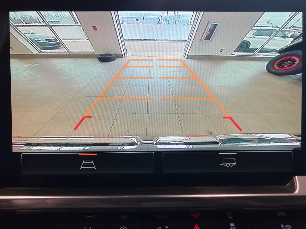 used 2024 GMC Sierra 1500 car, priced at $38,995