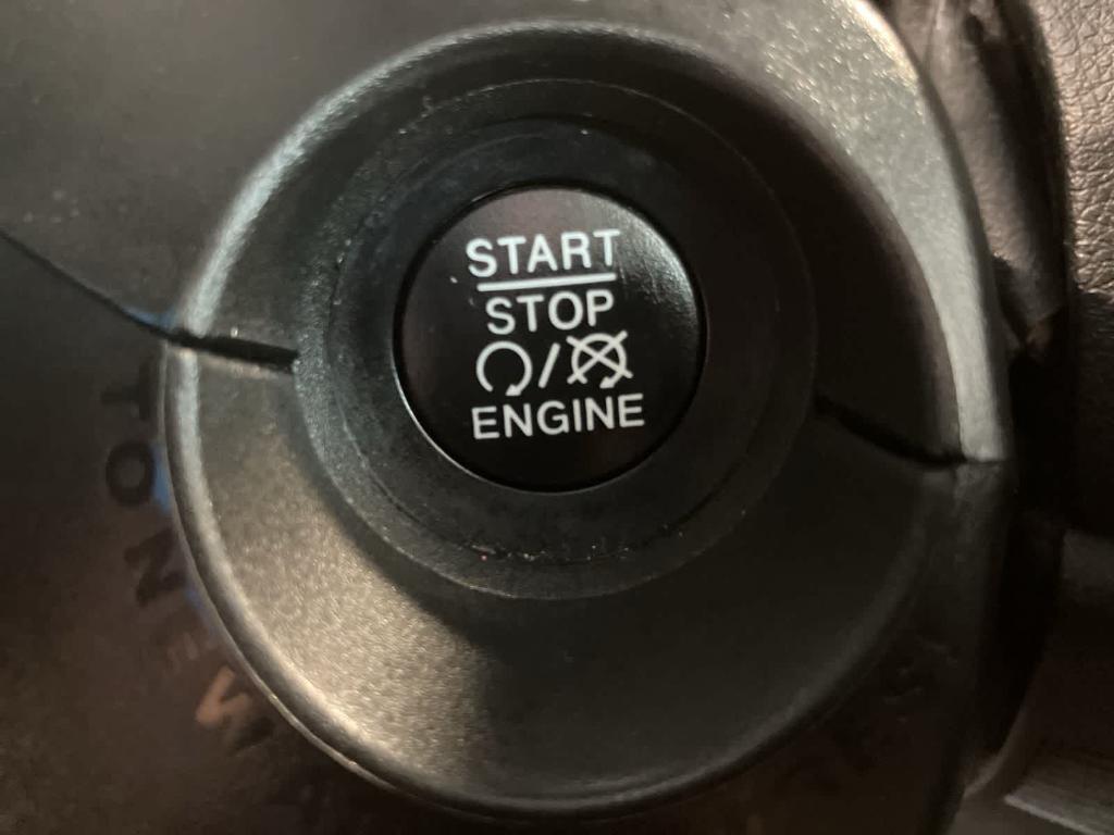 used 2020 Jeep Renegade car, priced at $13,900