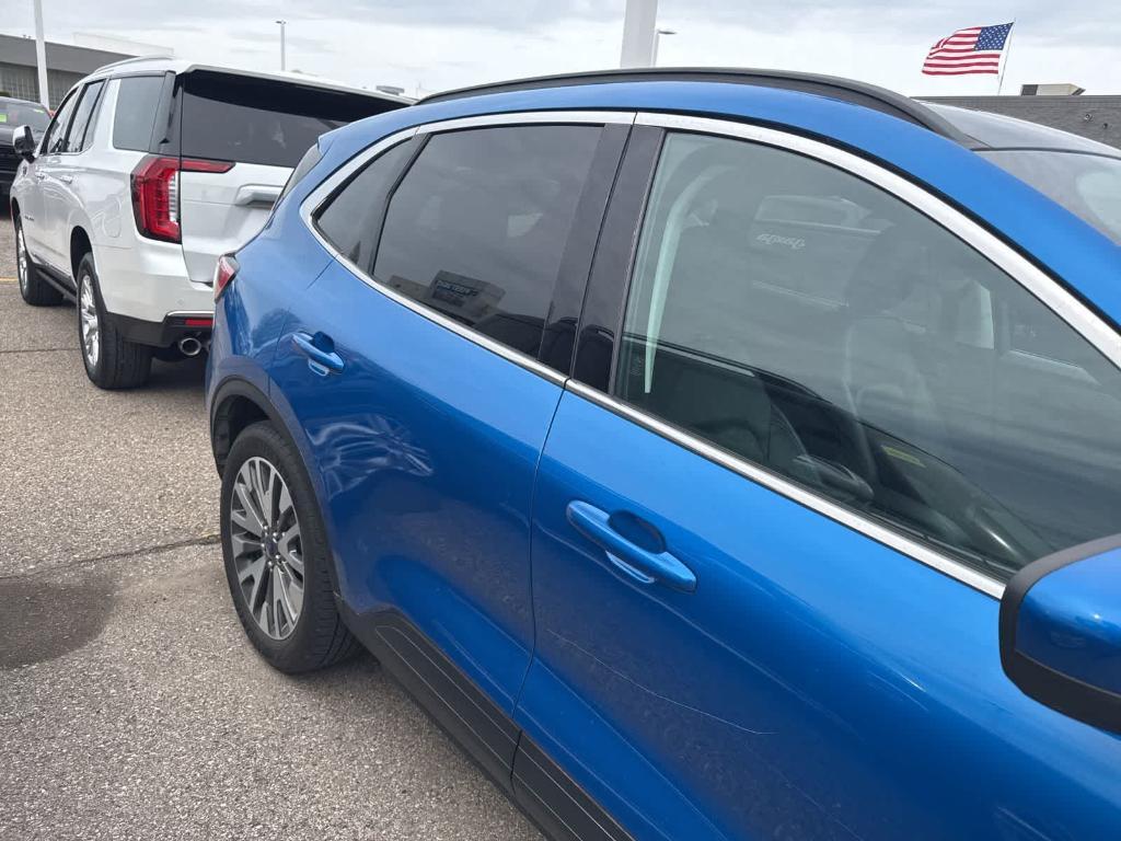 used 2021 Ford Escape car, priced at $19,500