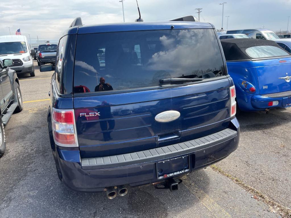 used 2012 Ford Flex car, priced at $3,500