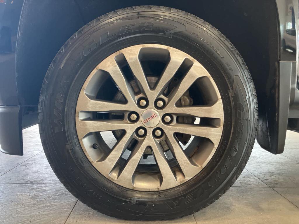 used 2016 GMC Canyon car, priced at $15,500