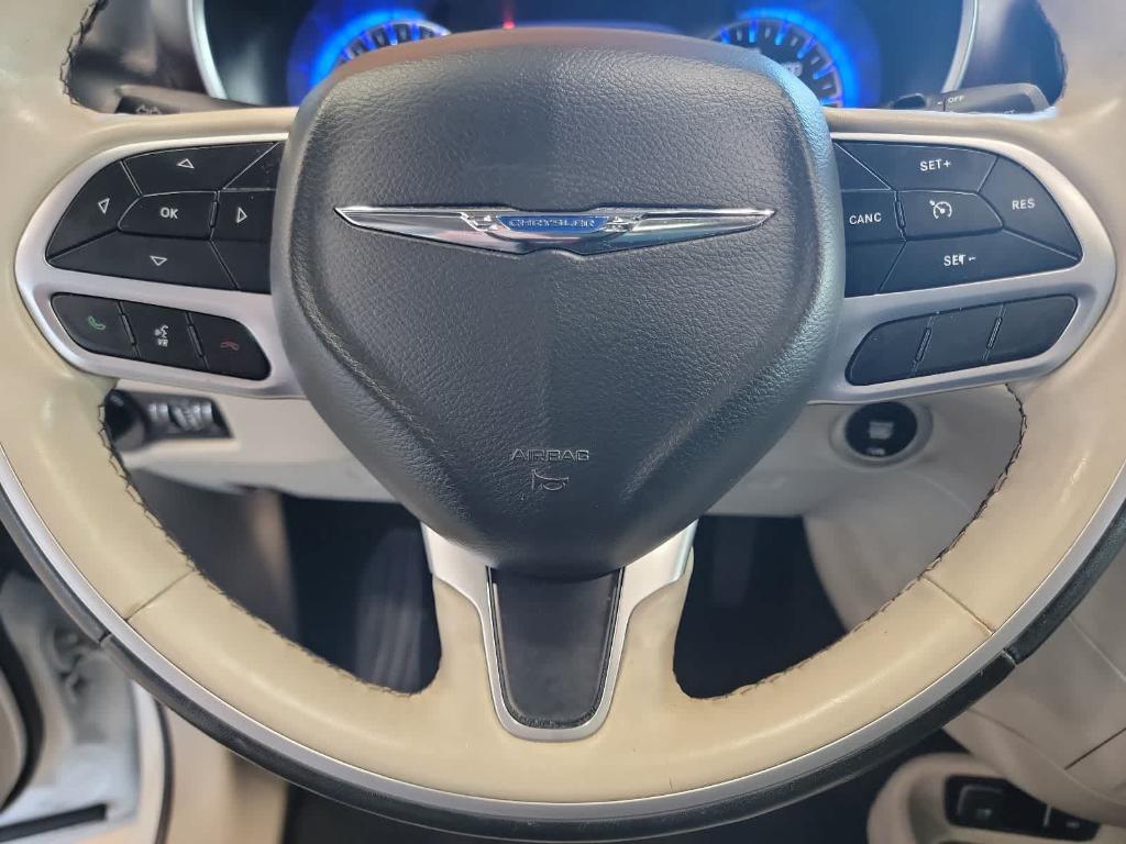 used 2020 Chrysler Pacifica car, priced at $17,500