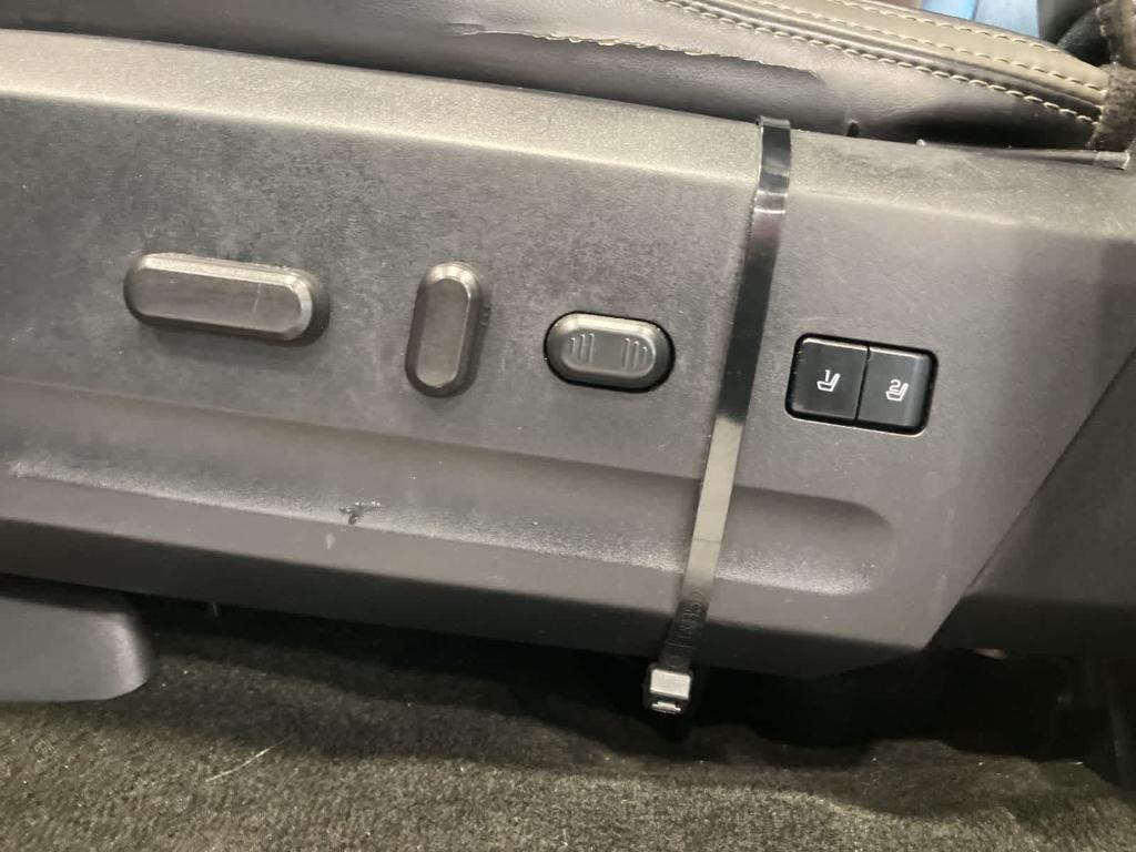 used 2017 Ford Expedition EL car, priced at $11,900