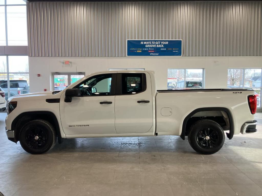 used 2023 GMC Sierra 1500 car, priced at $31,695