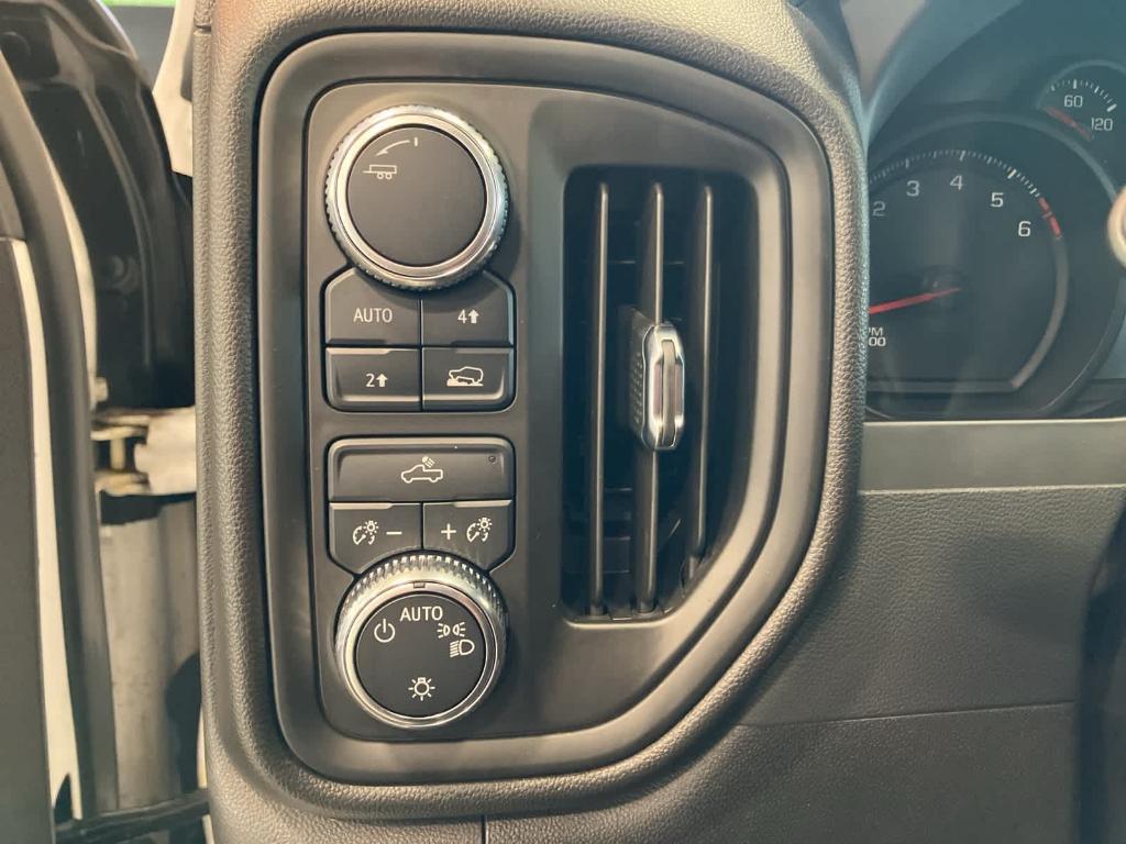 used 2023 GMC Sierra 1500 car, priced at $31,695