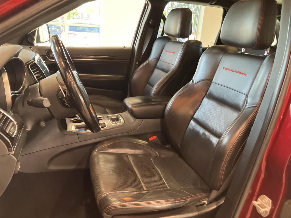 used 2020 Jeep Grand Cherokee car, priced at $14,900