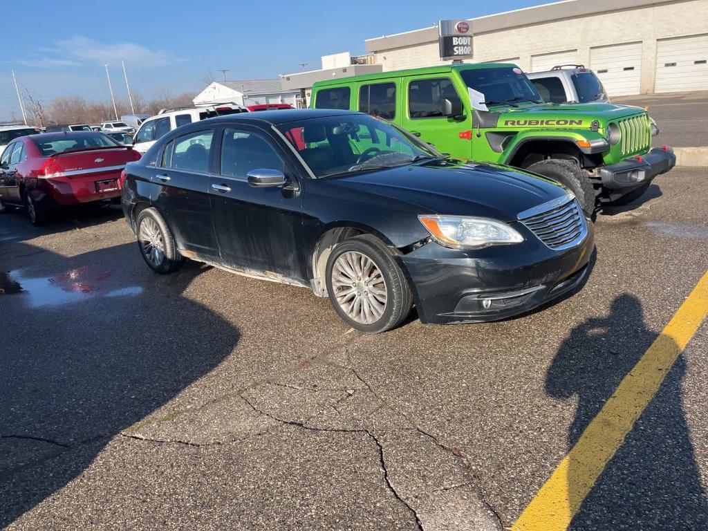 used 2012 Chrysler 200 car, priced at $1,800