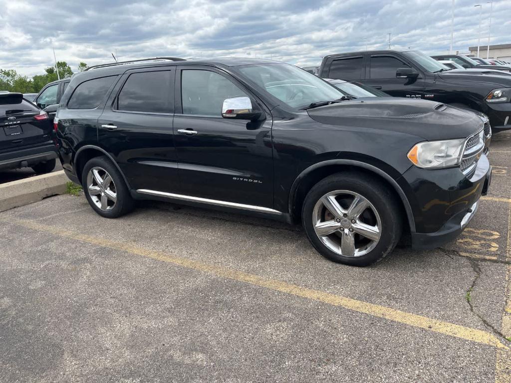 used 2011 Dodge Durango car, priced at $2,900