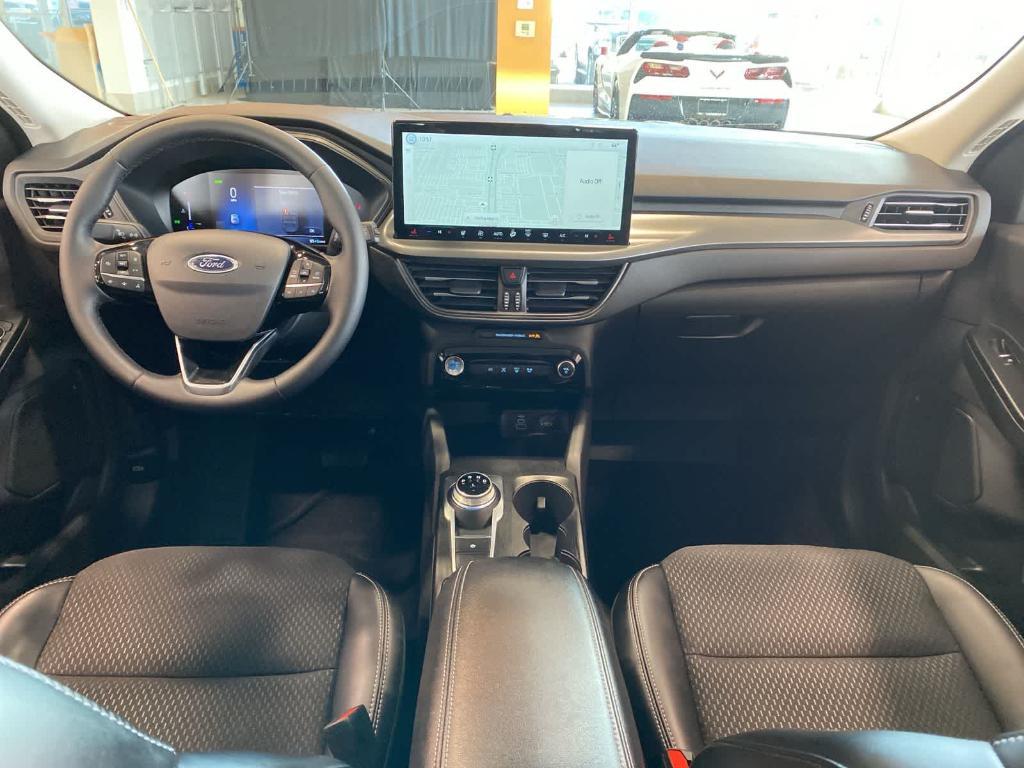 used 2025 Ford Escape car, priced at $25,995