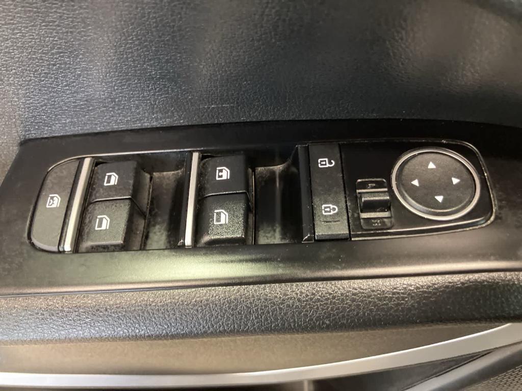used 2024 Kia Soul car, priced at $16,495